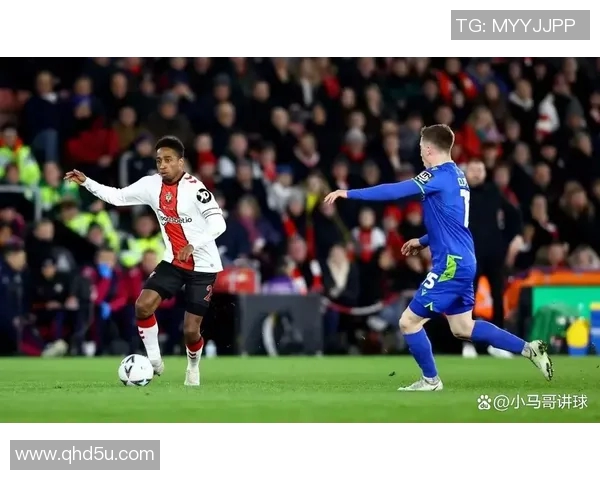 布伦特与富勒姆的精彩对决展现英超球队的实力与魅力