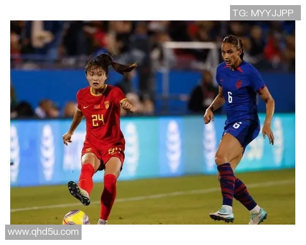 芬兰女足迎战中国女足精彩对决展现女子足球魅力与实力较量