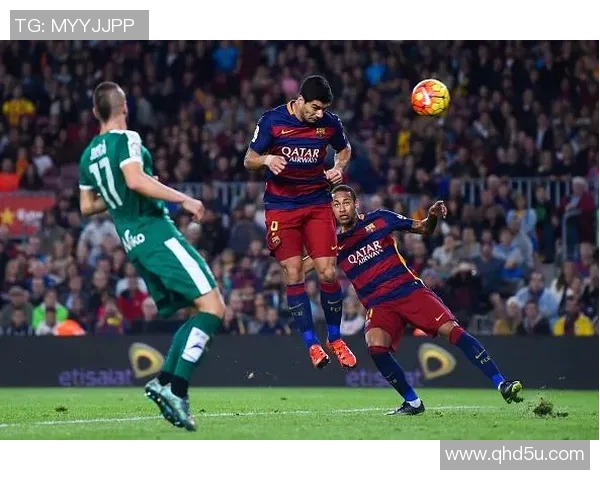 巴塞罗那与埃瓦尔精彩对决回顾分析及赛后亮点总结 巴塞罗那与埃瓦尔精彩对决回顾分析及赛后亮点总结