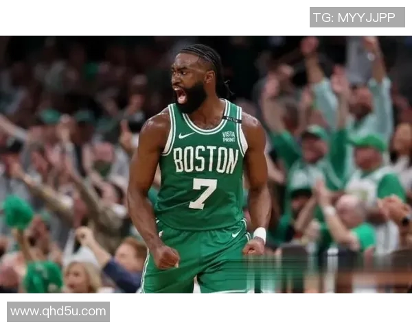 杰伦布朗在NBA赛场上的成长与未来发展潜力分析 杰伦布朗在NBA赛场上的成长与未来发展潜力分析